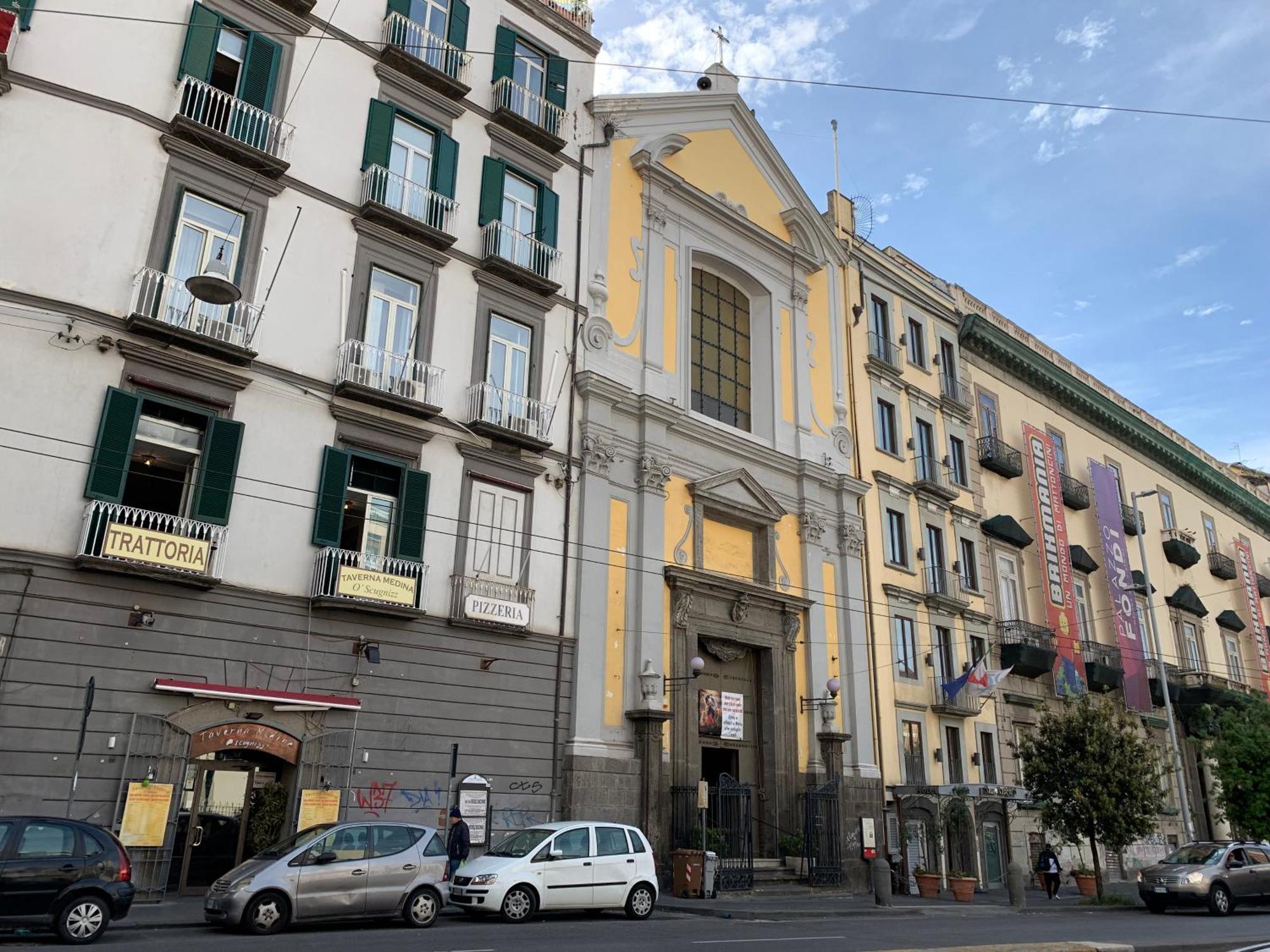 Bnb Наполи Екстериор снимка